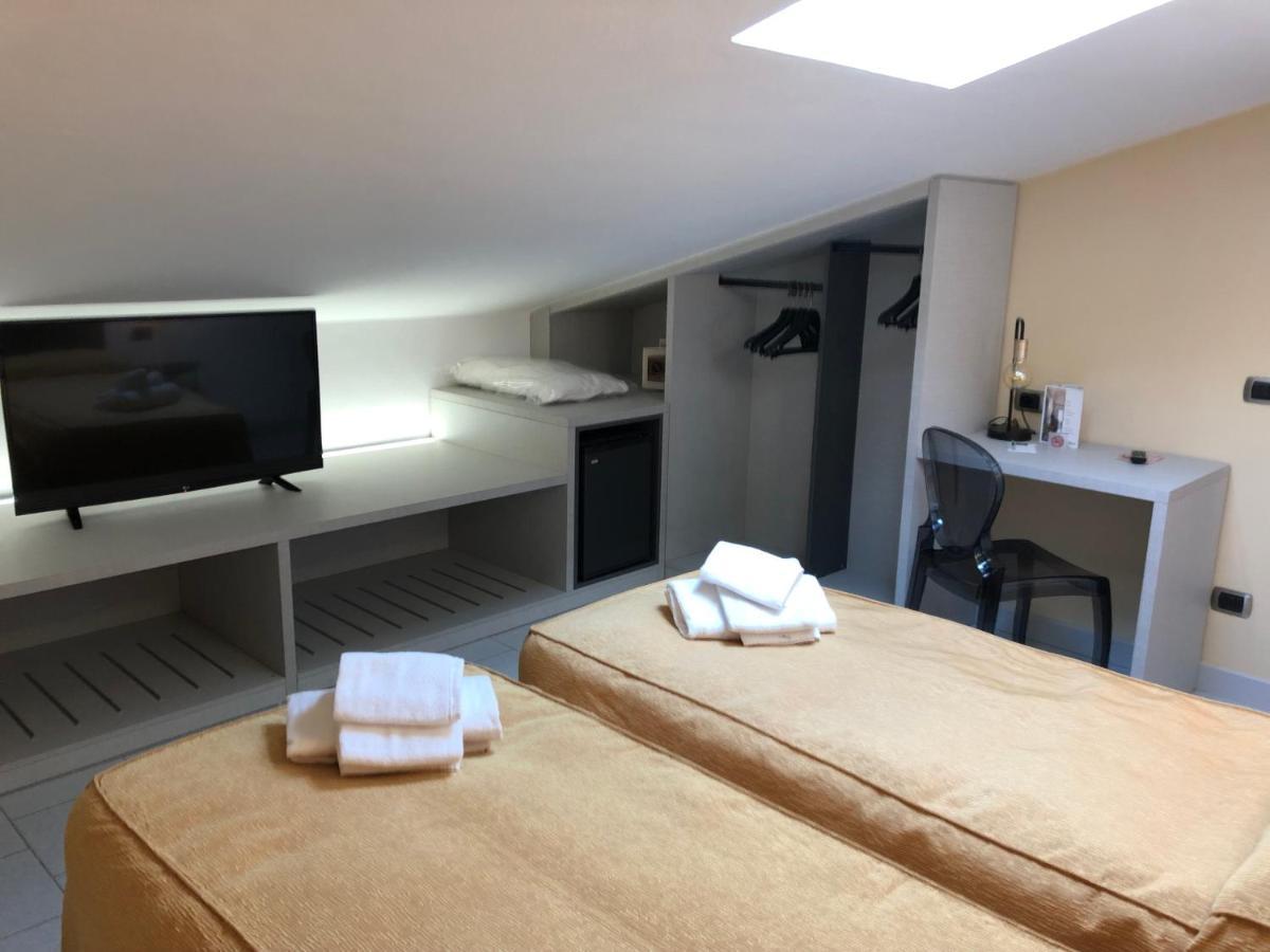 Hotel Tirrenia Viareggio Esterno foto