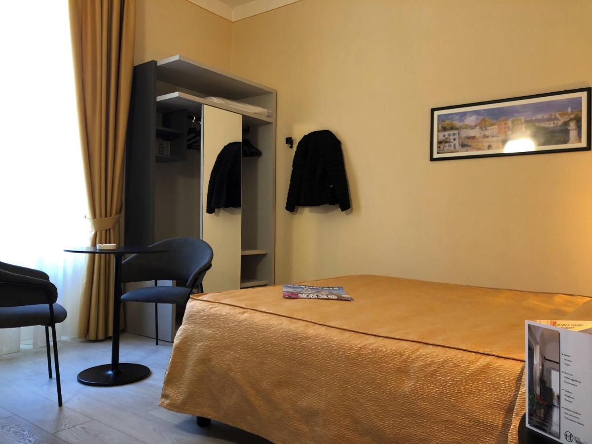 Hotel Tirrenia Viareggio Esterno foto